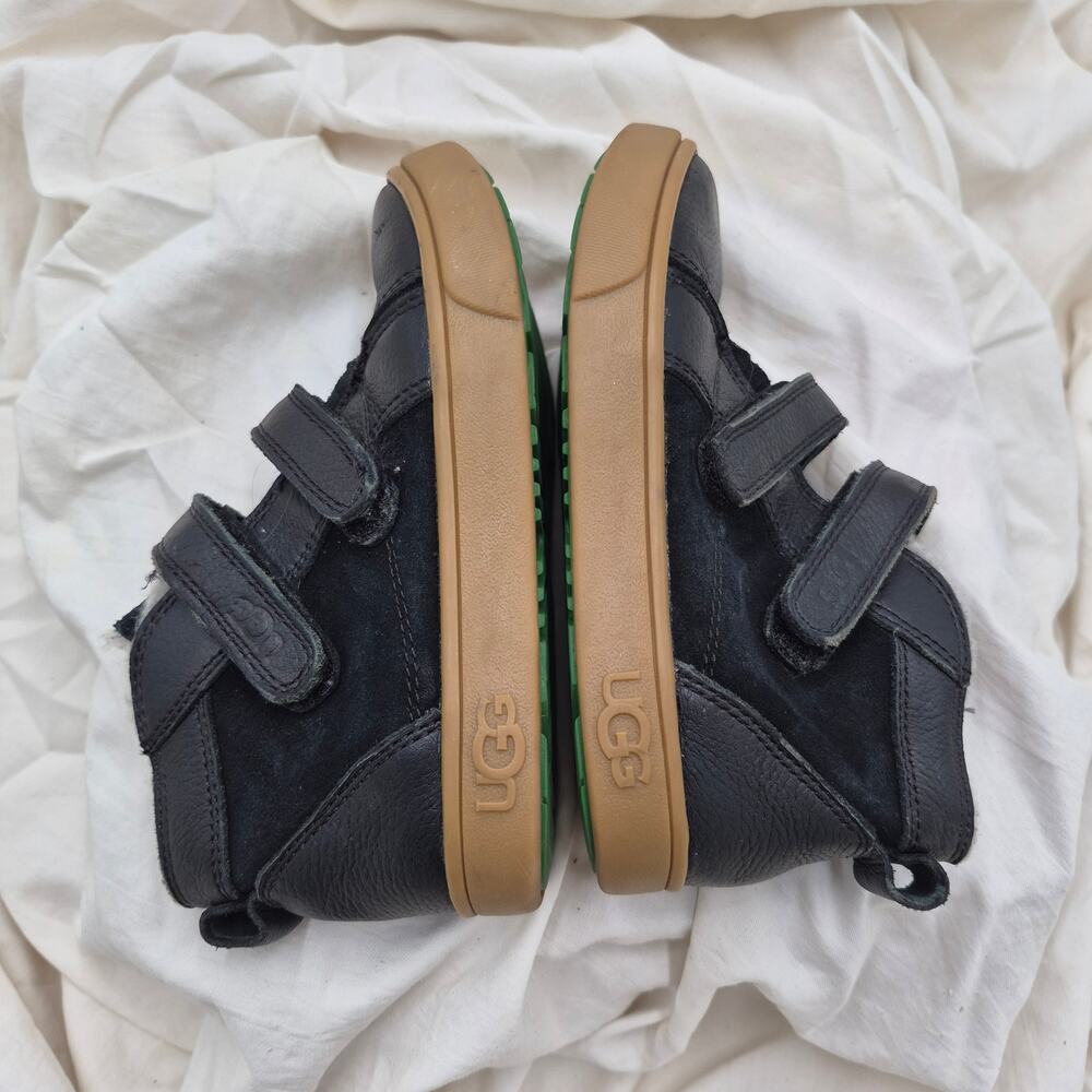 UGG Kids Rennon II high-top sneaker bootie Black leather size 10